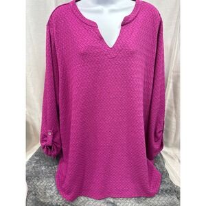Ruby Rd Woman Magenta Purple Textured Knit Roll Tab Sleeve V-Neck Tunic Top